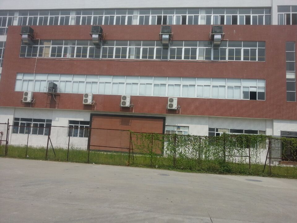 精密數控車(chē)間如何解決通風(fēng)降溫問(wèn)題